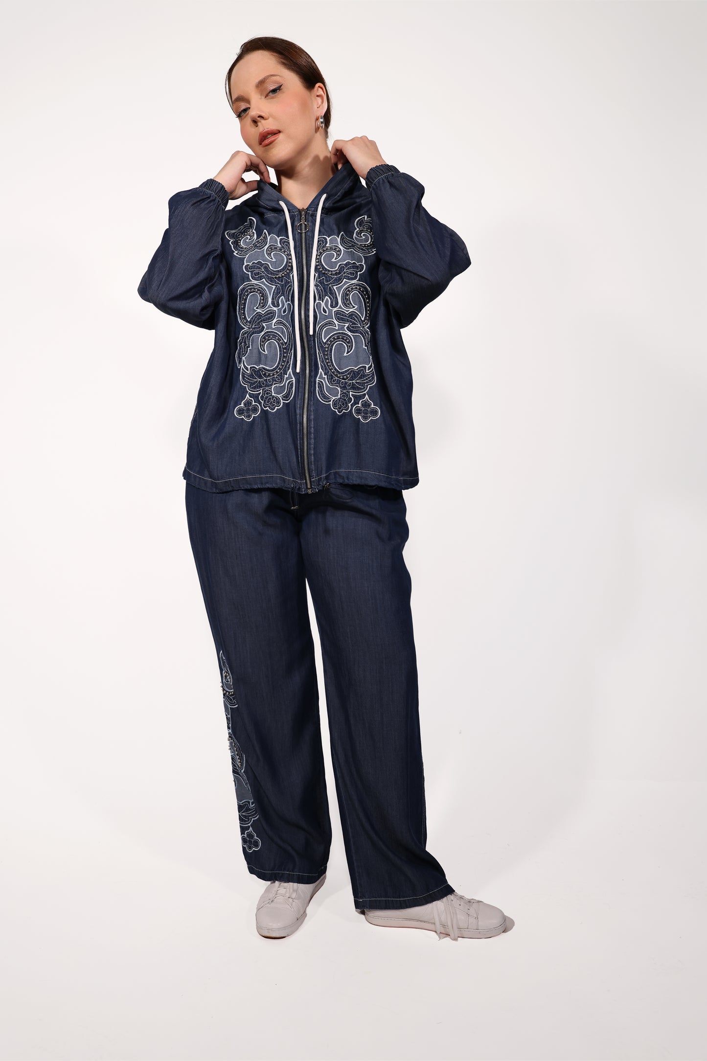 Nakış Detaylı Denim Kapüşonlu Takım