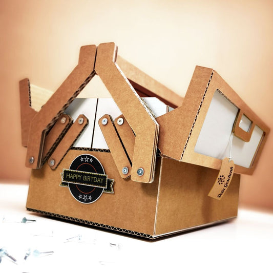 Beyaz File Detaylı Renkli Baskılı Kapüşonlu Takım